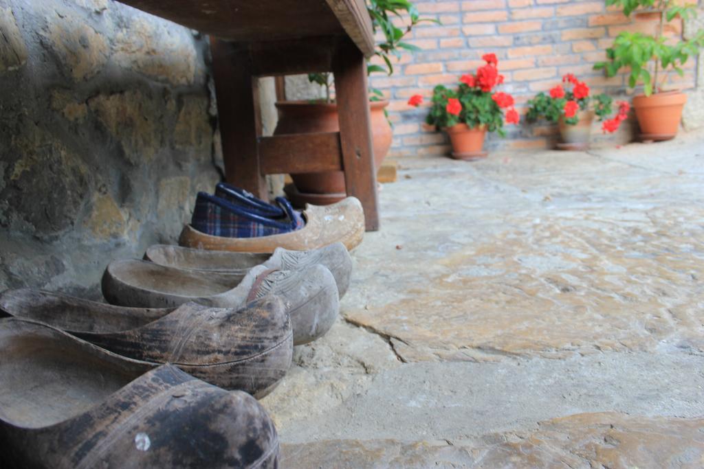 El Colladin Guest House Llerices Bilik gambar