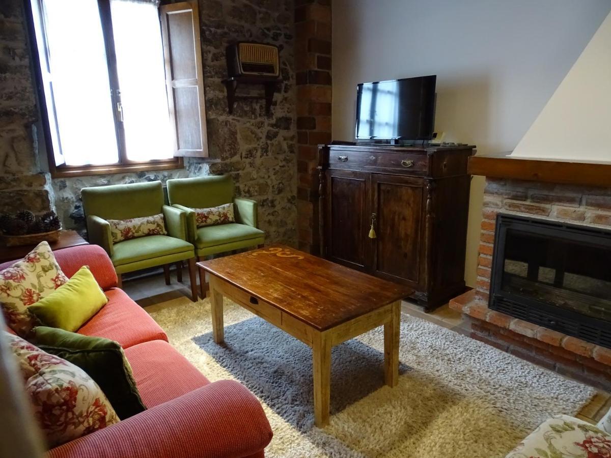 El Colladin Guest House Llerices Luaran gambar