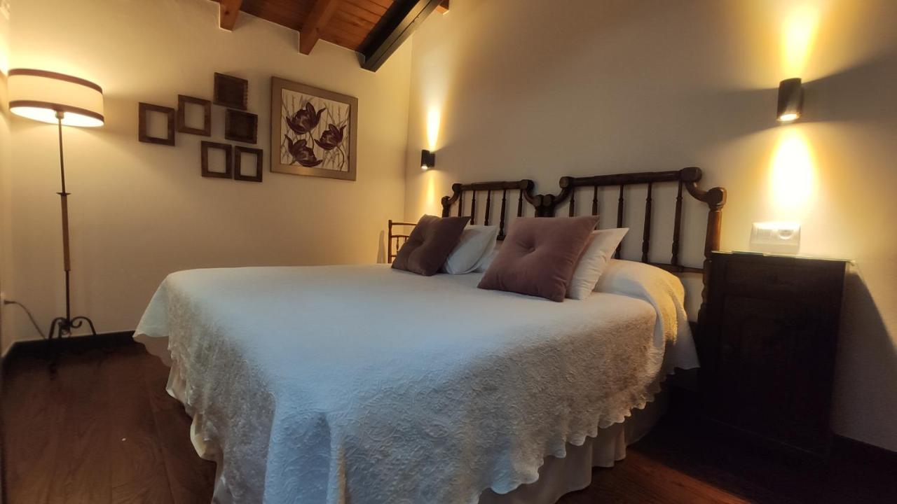 El Colladin Guest House Llerices Luaran gambar