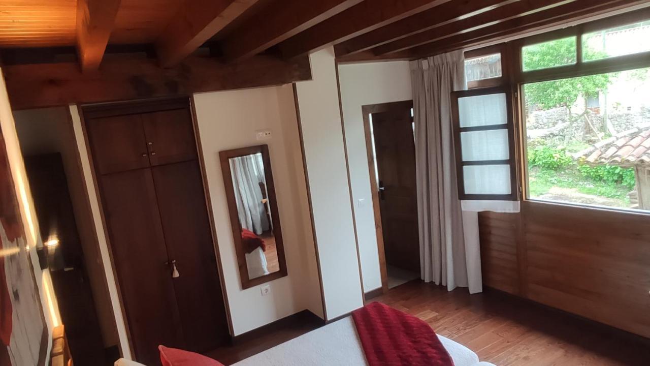 El Colladin Guest House Llerices Luaran gambar