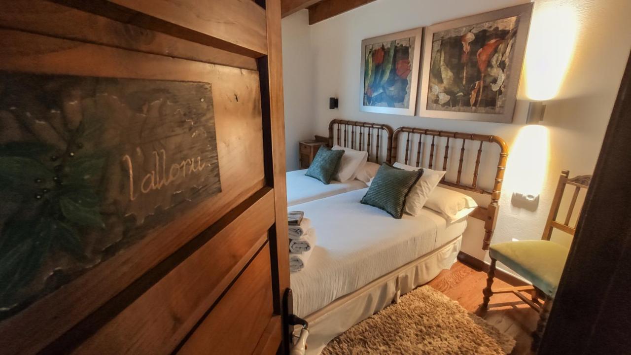 El Colladin Guest House Llerices Luaran gambar